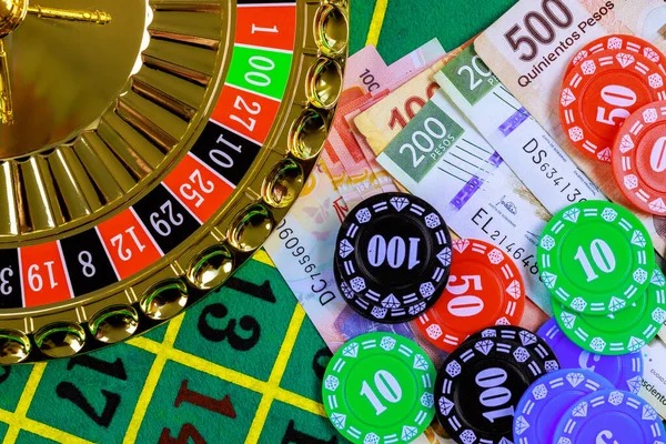 sbctoto login app showing live-dealer blackjack table with real dealer